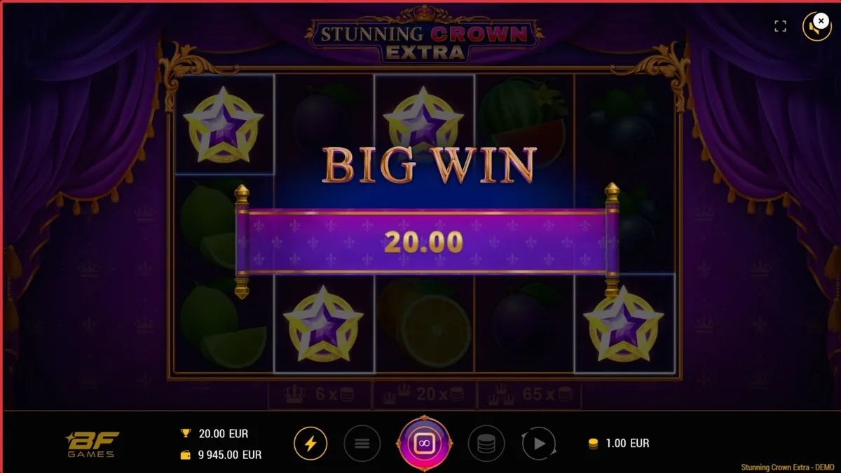 Tampilan visual mesin slot Stunning Crown Extra dengan simbol mahkota dan permata